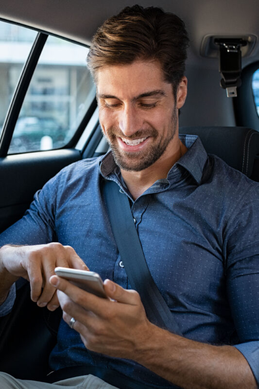 Vrolijke passagier DriveMe